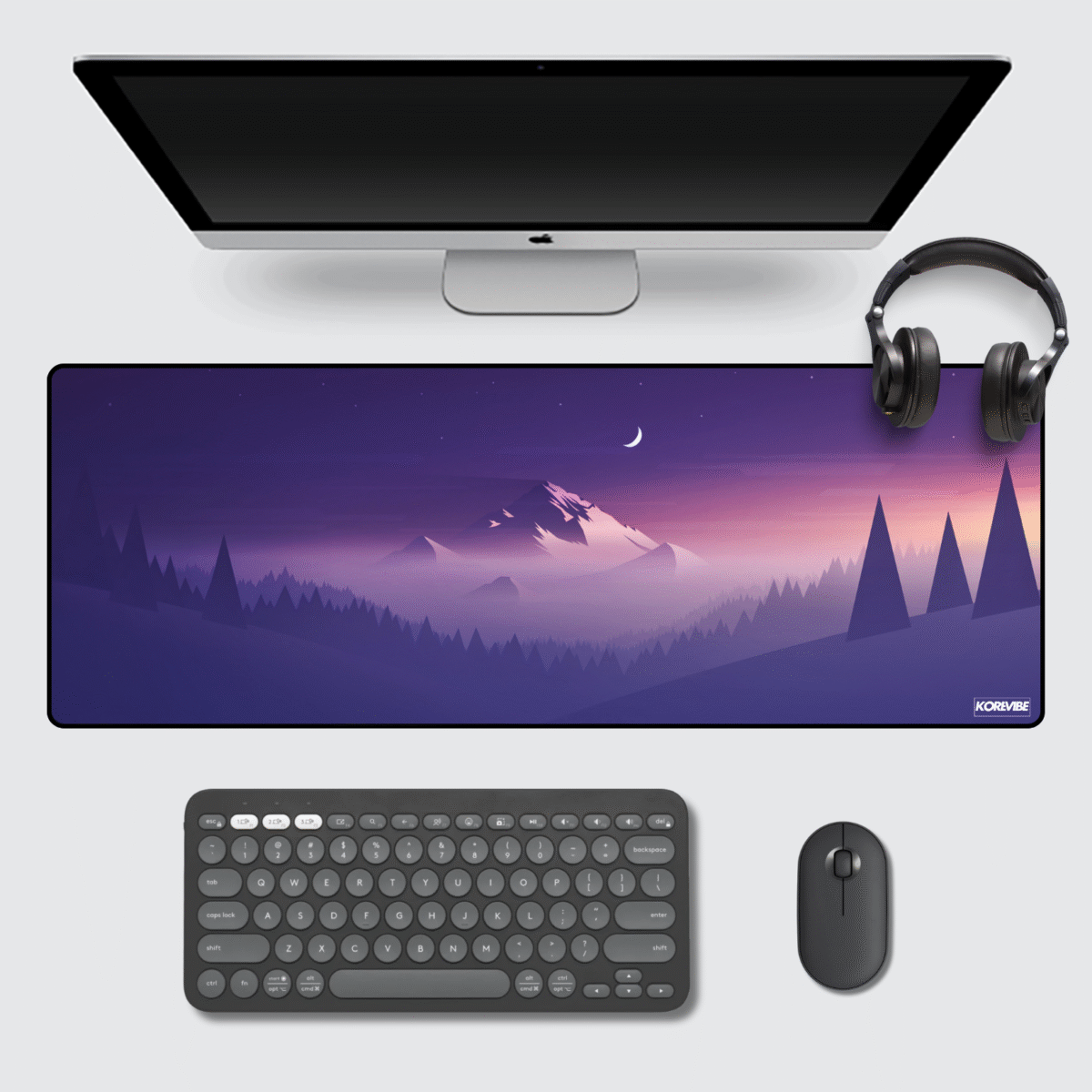 Minimalist gaming mouse pad 80×33 cm – XL non-slip desk mat featuring purple mountain synthwave art for gamers.