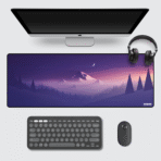 Minimalist gaming mouse pad 80×33 cm – XL non-slip desk mat featuring purple mountain synthwave art for gamers.