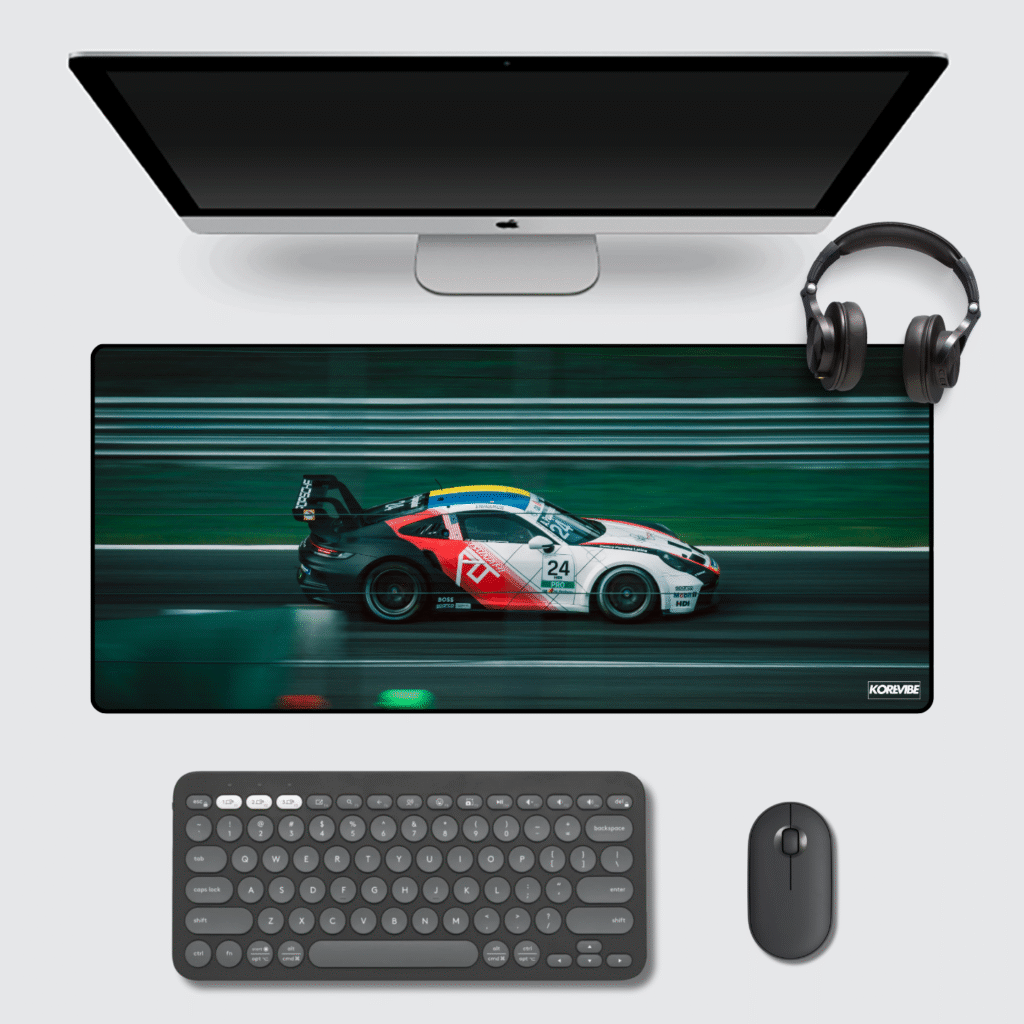 Porsche 911 GT3 Racing Gaming Mouse Pad 60×30 cm – compact extended racing desk mat for gamers and car enthusiasts.